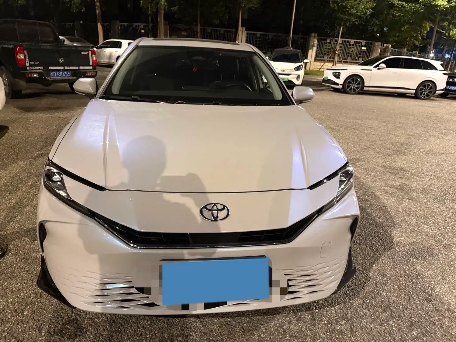 2024 TOYOTA CAMRY thumbnail 3