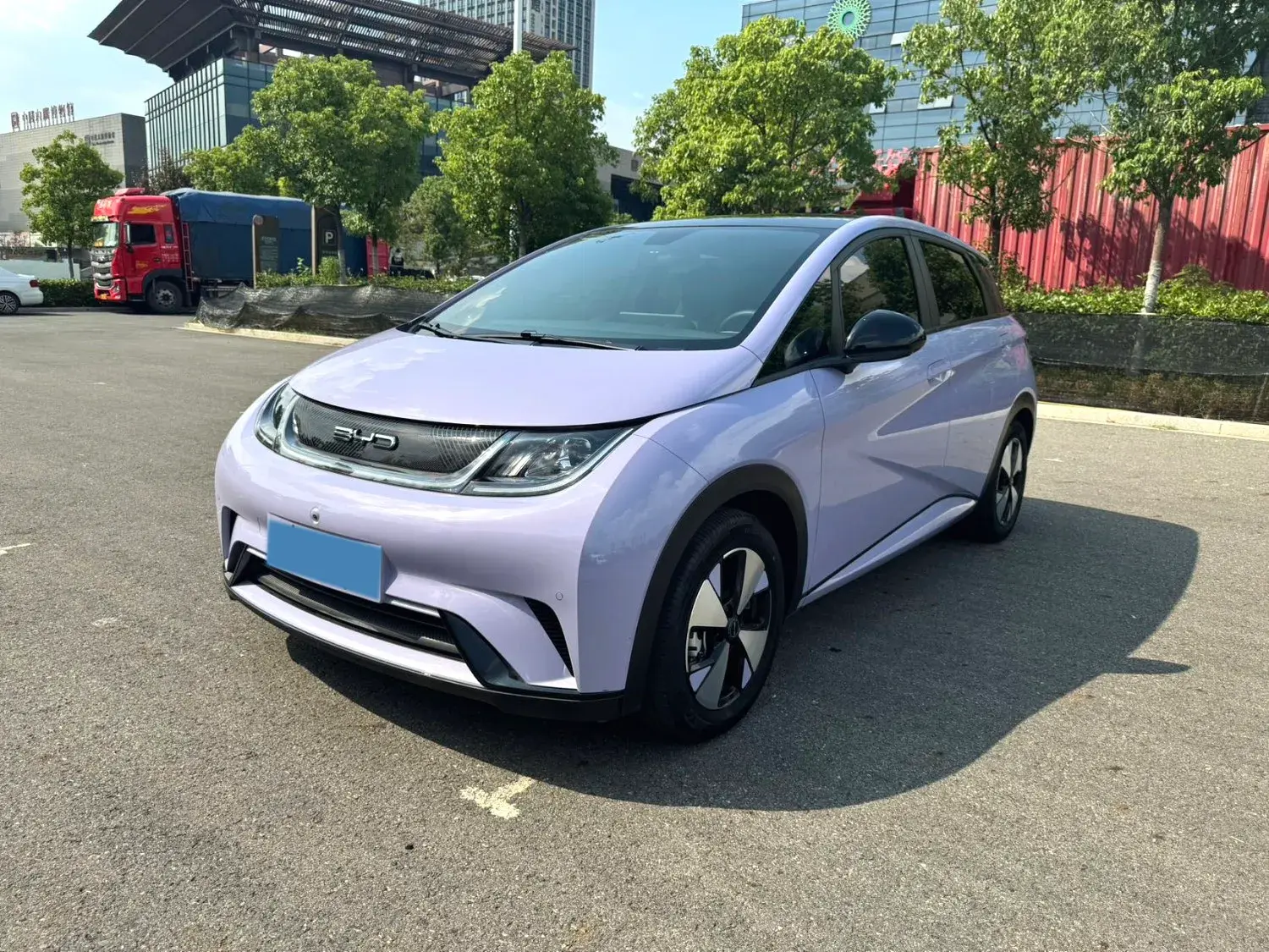 2023 BYD DOLPHIN view 1