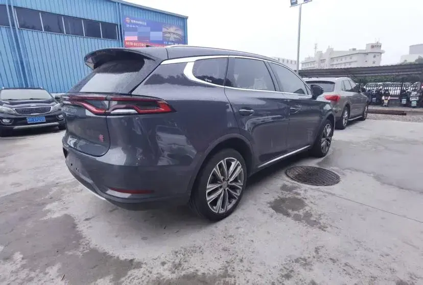 2019 BYD TANG thumbnail 4
