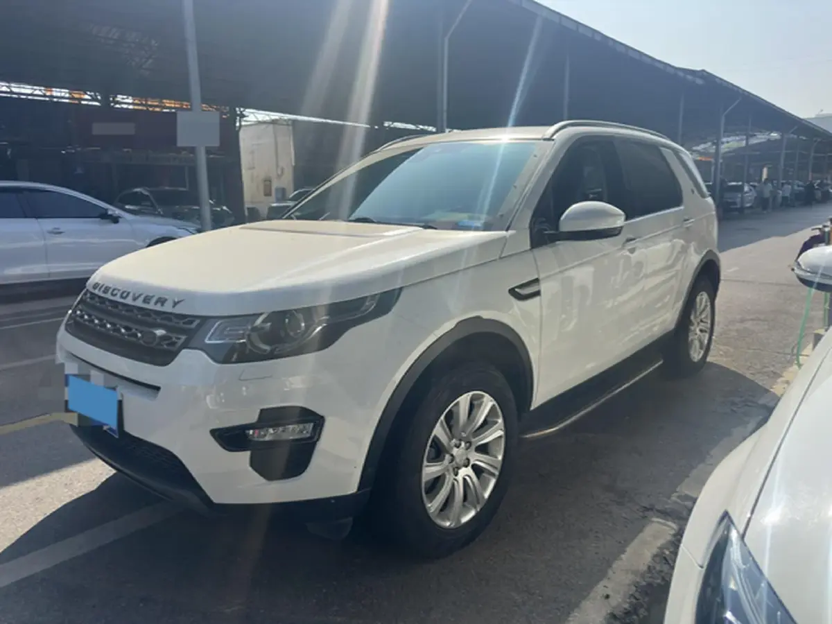 2018 Land Rover Discovery Sport 2.0T 241HP L4 9AT