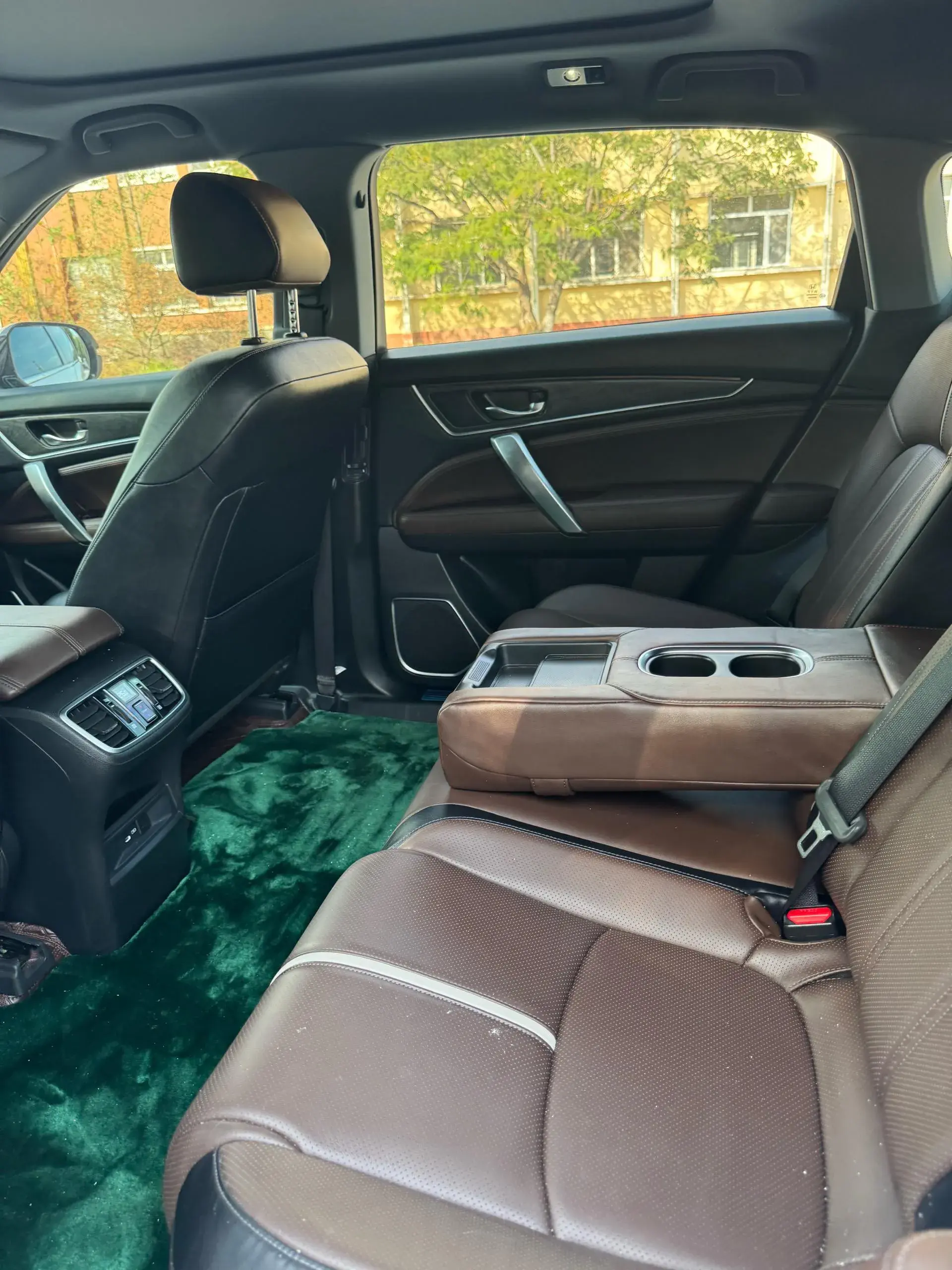 2023 HONDA UR-V thumbnail 3