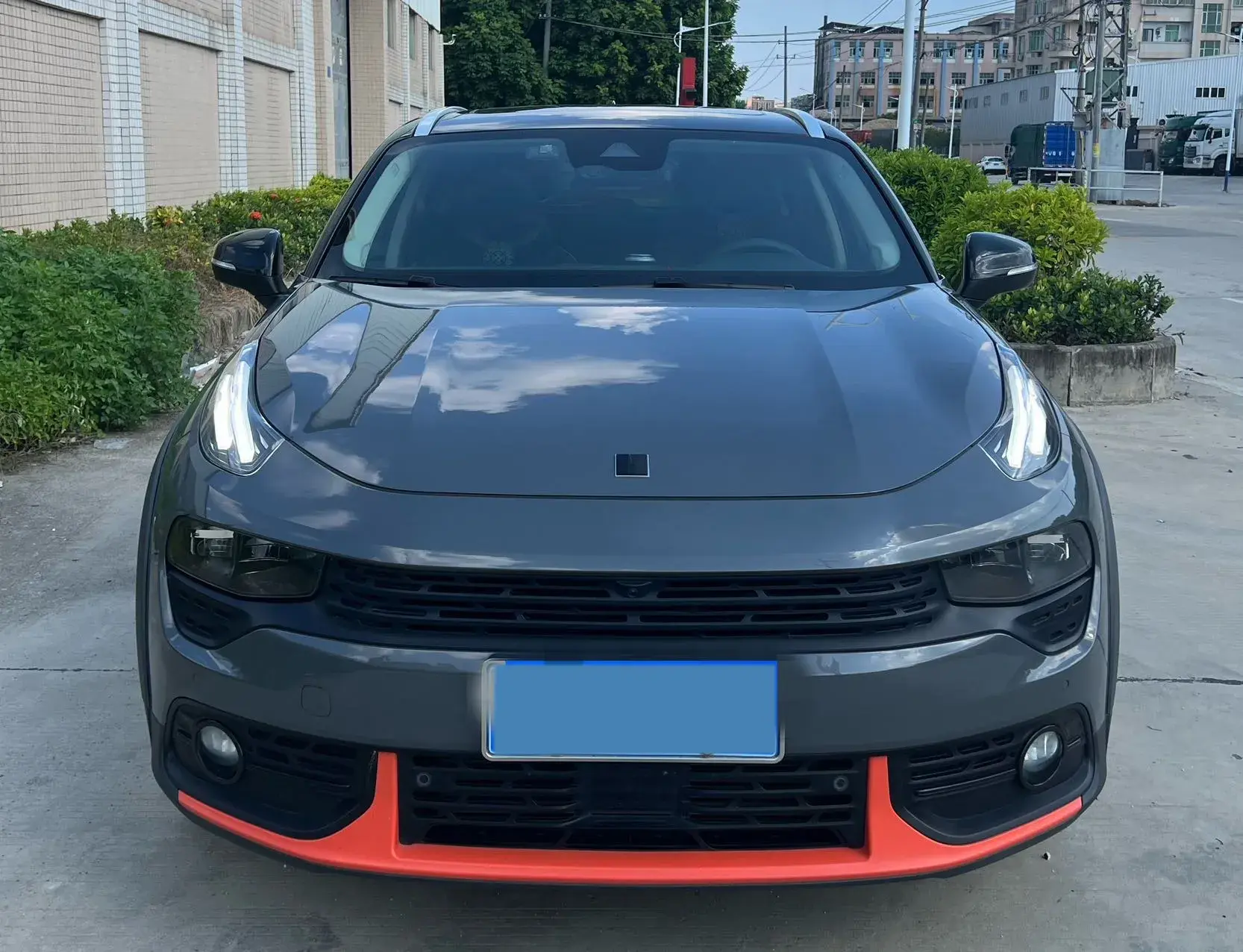 2019 LYNK&CO 02 thumbnail 2