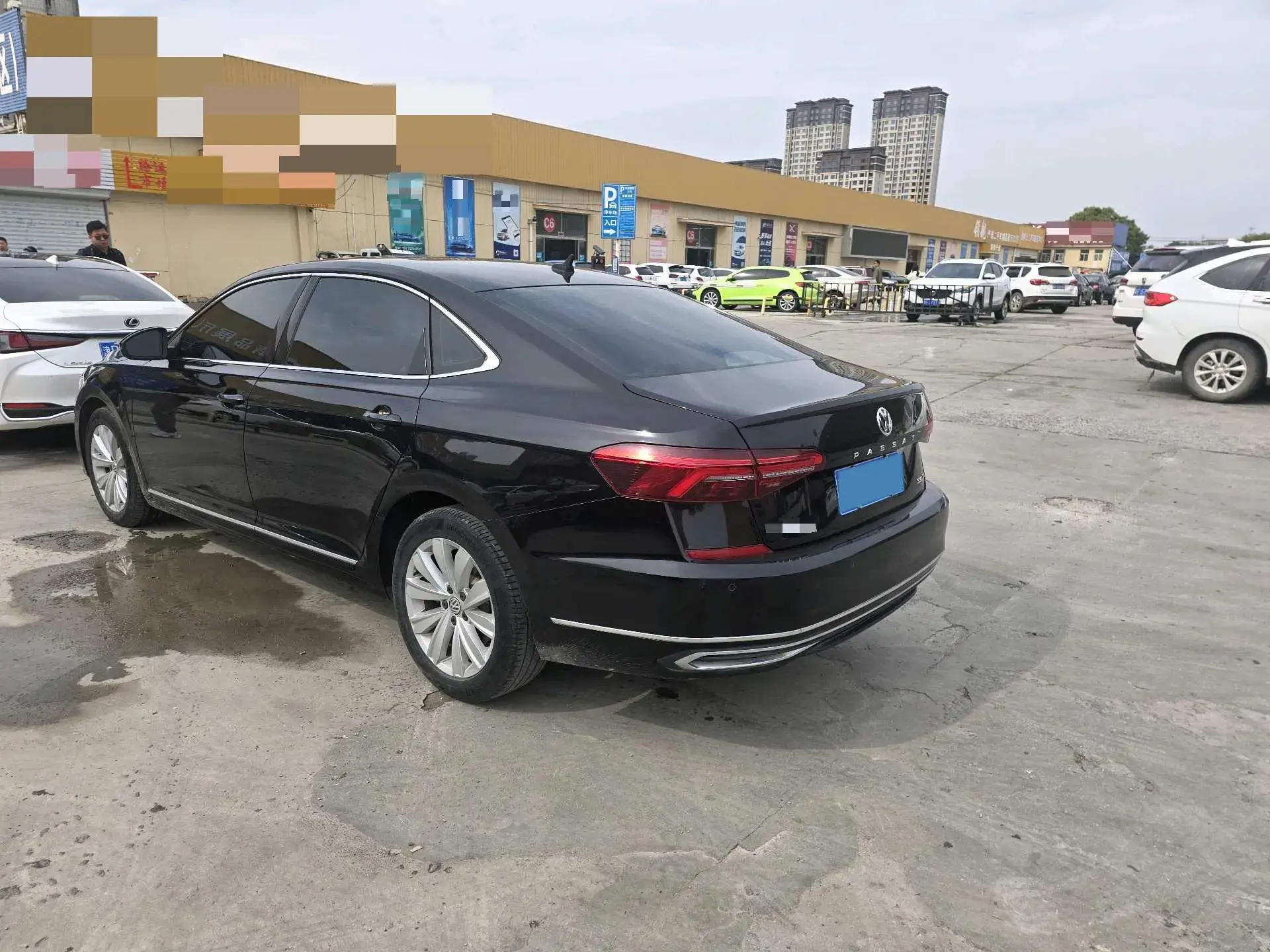 2020 VOLKSWAGEN PASSAT thumbnail 4