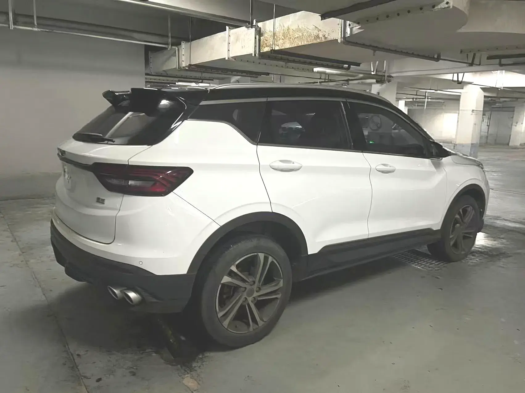 2021 GEELY COOLRAY thumbnail 3