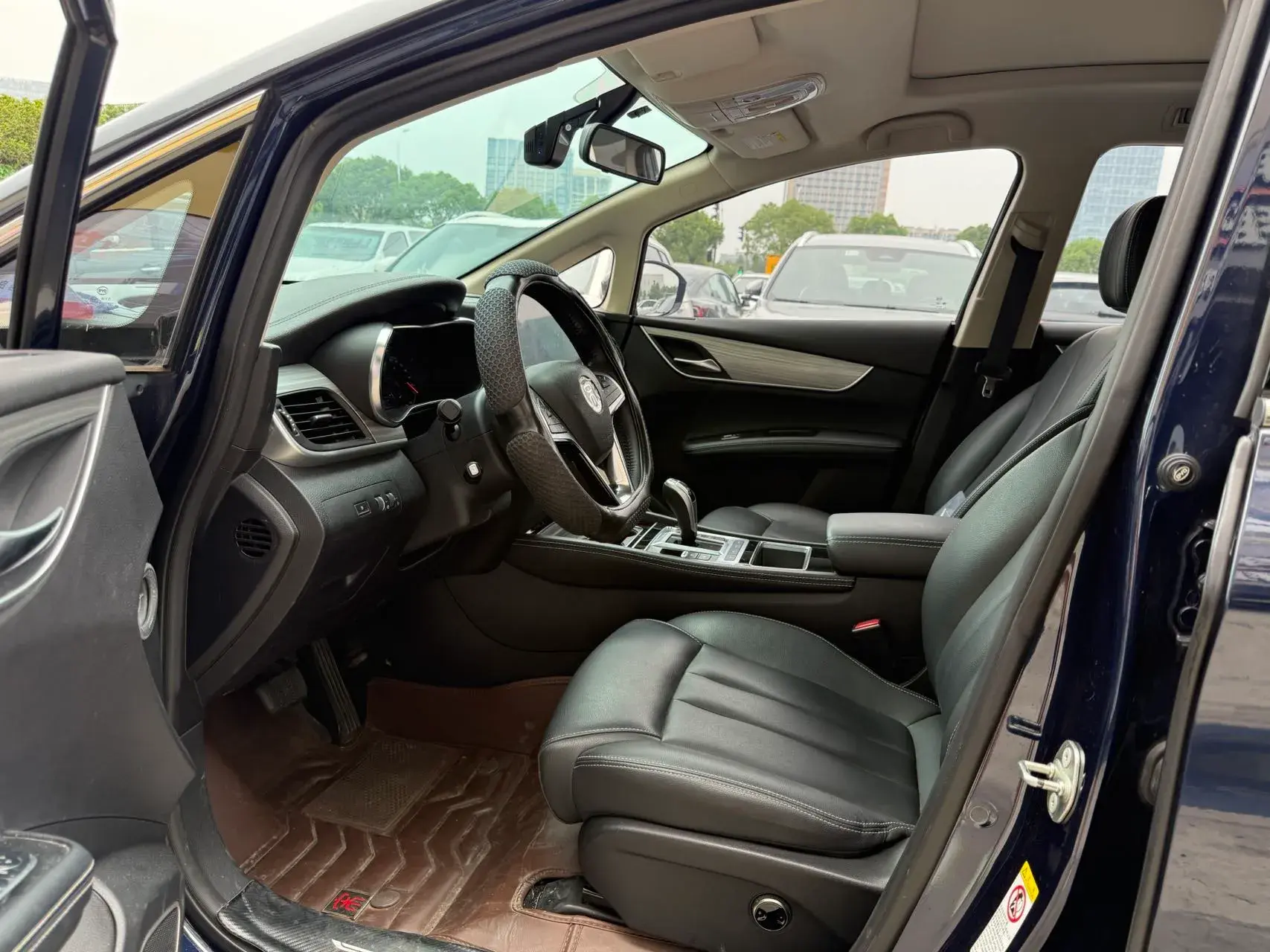 2019 BYD SONG thumbnail 4