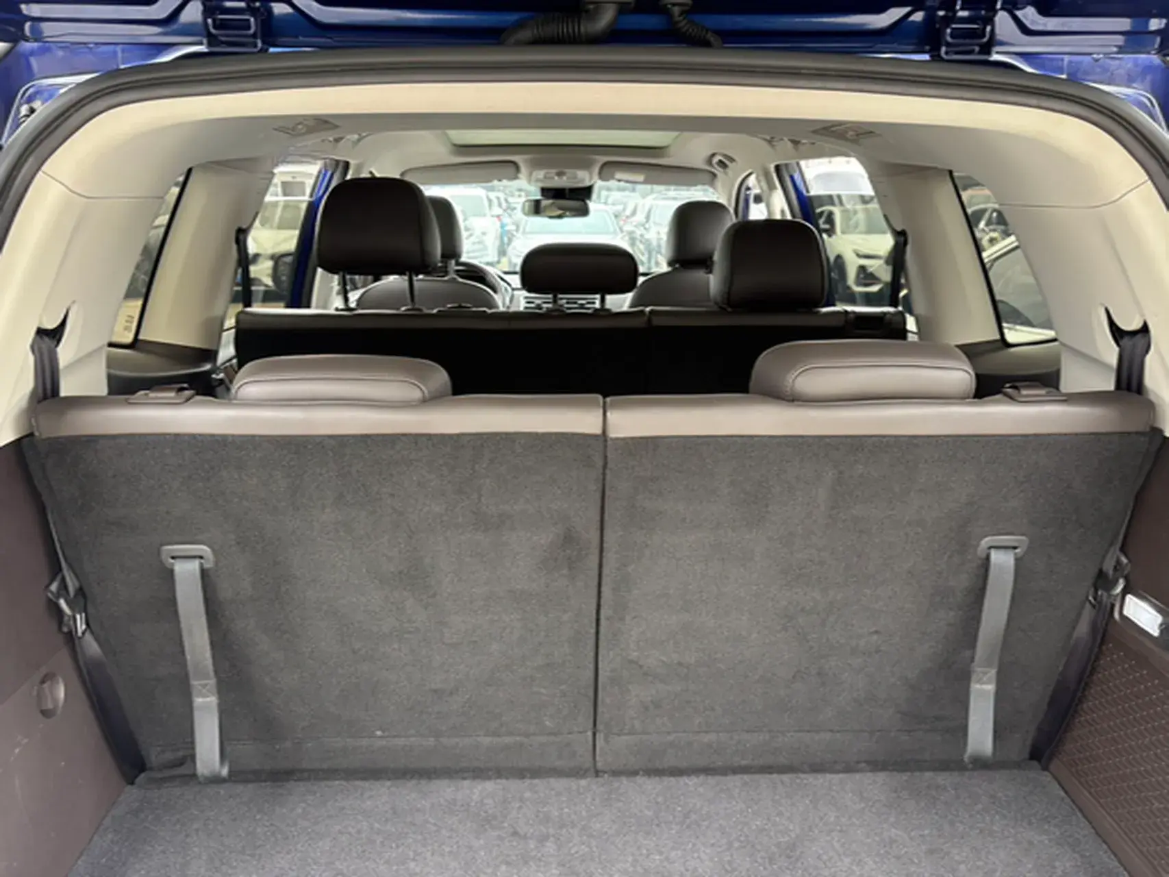 2018 ROEWE RX8 thumbnail 4