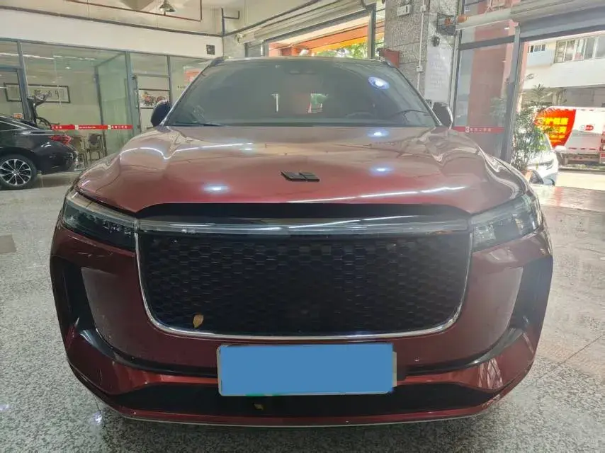 2020 LI ONE thumbnail 2