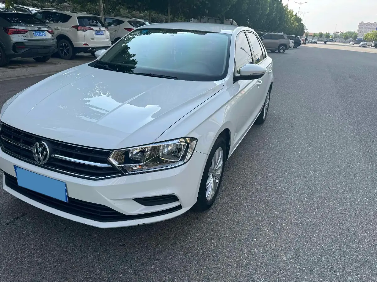 2020 Volkswagen Bora 1.5L 113HP L4 5MT