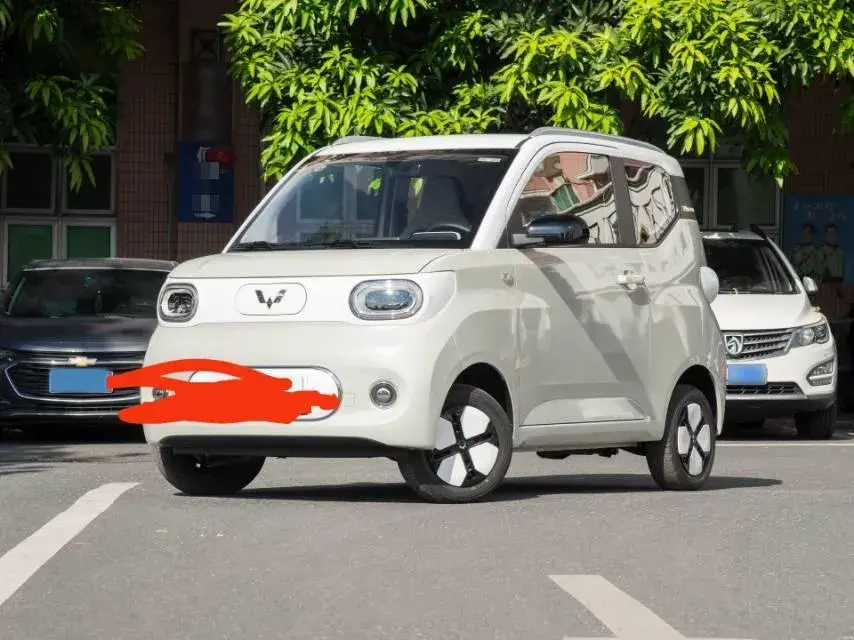 2024 WULING HONGGUANG view 1