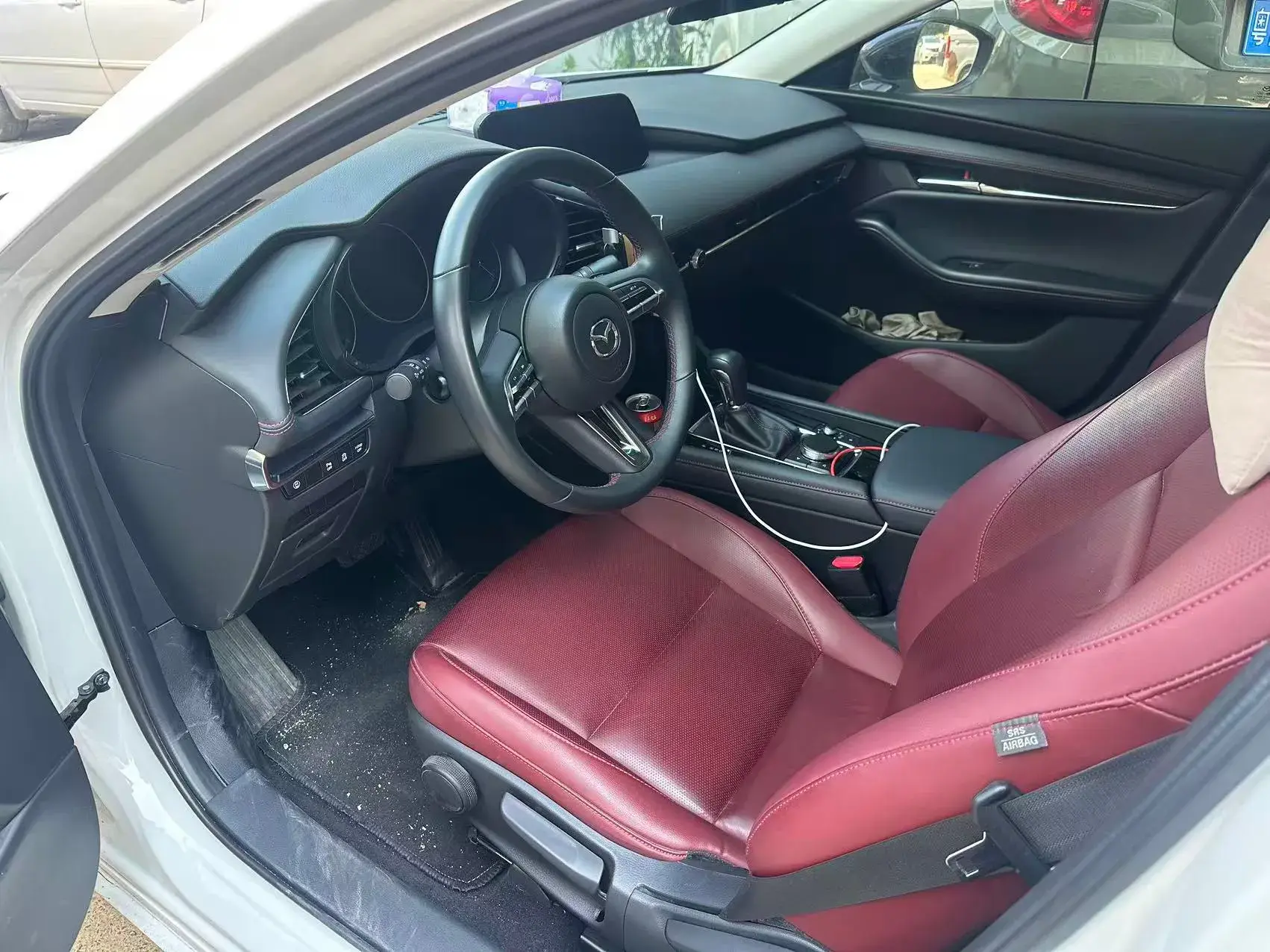 2022 MAZDA 3 thumbnail 2