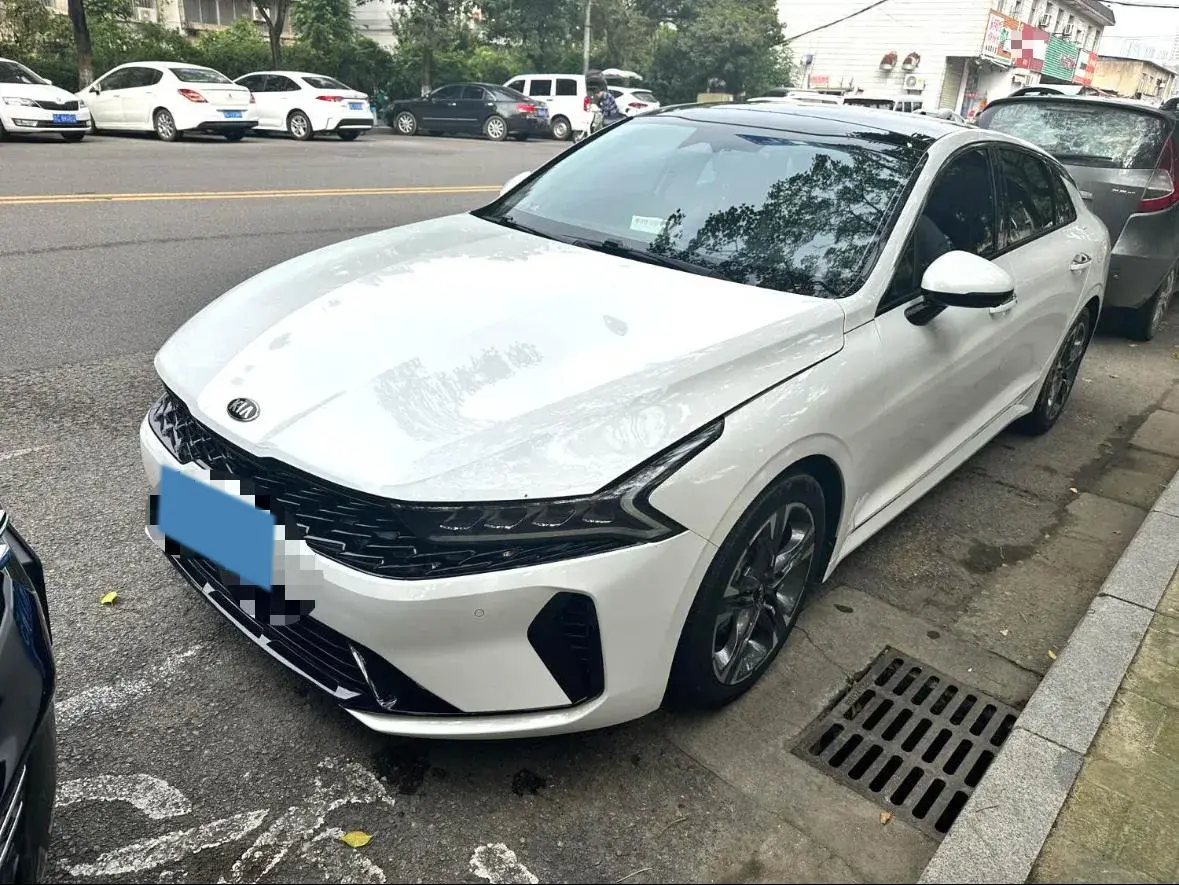 2020 Kia K5 1.5T 170HP L4 7DCT