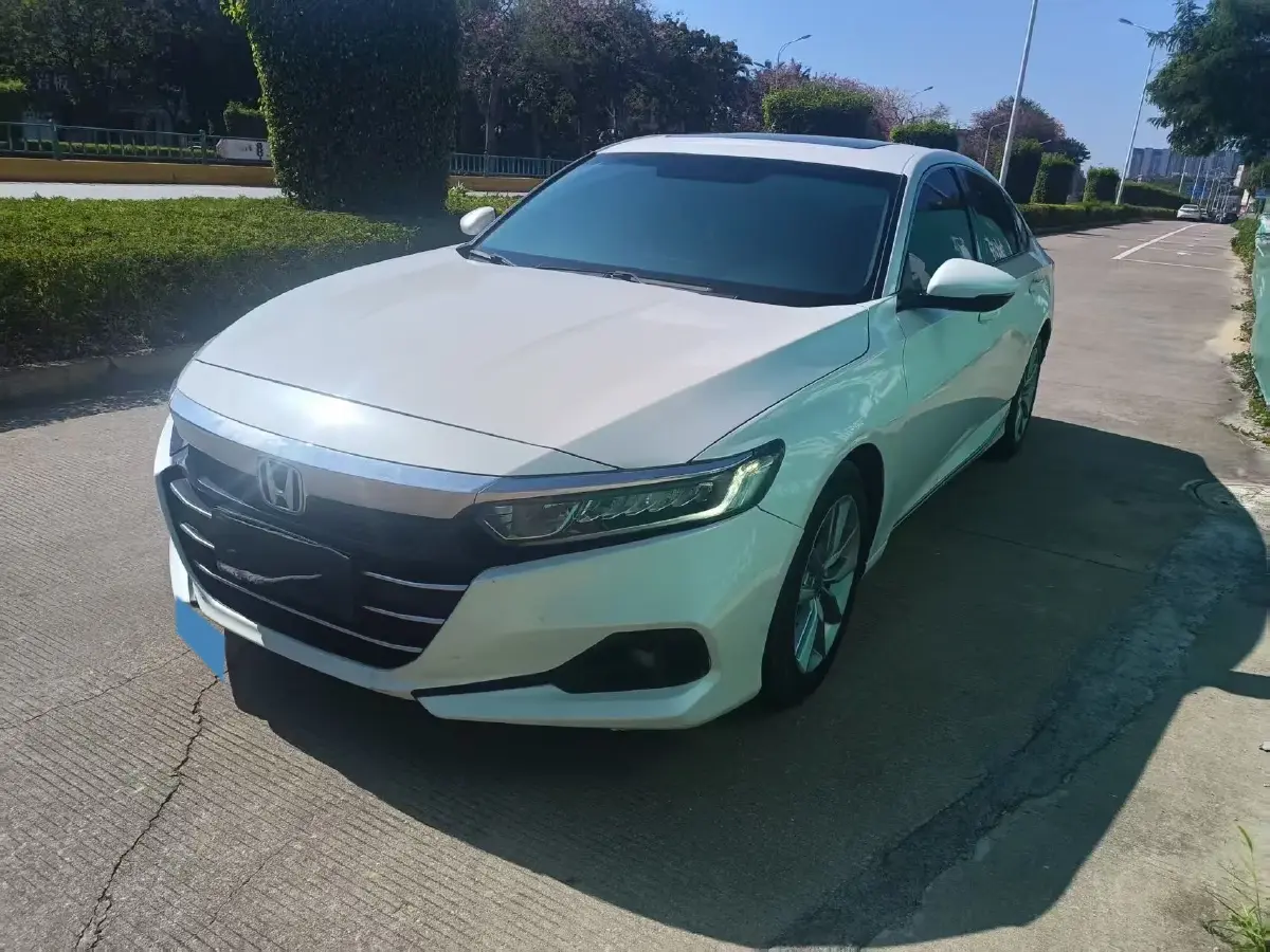 2022 Honda Accord 1.5T 194HP L4 CVT