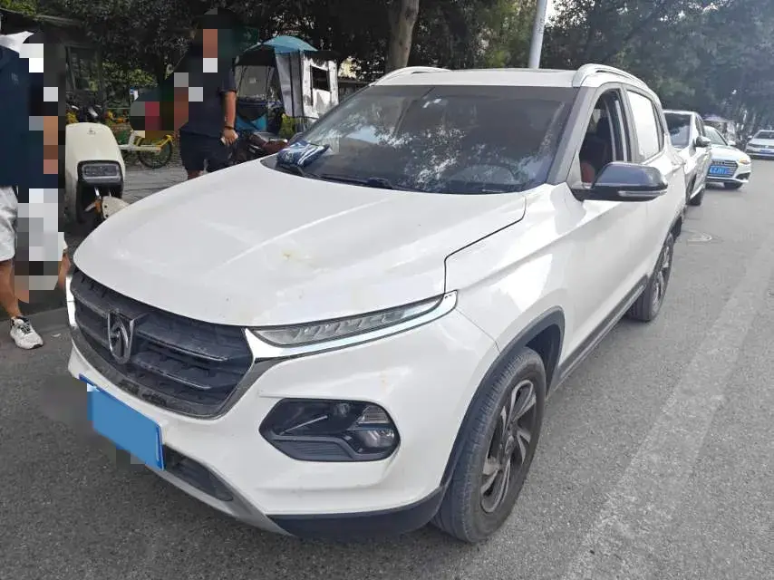 2017 BAOJUN 510 view 1