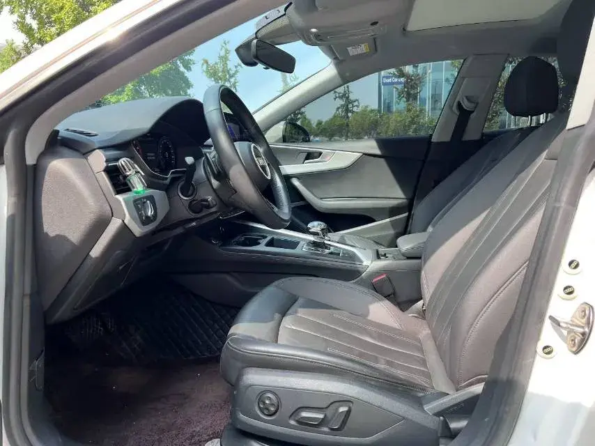 2021 AUDI A5 thumbnail 4