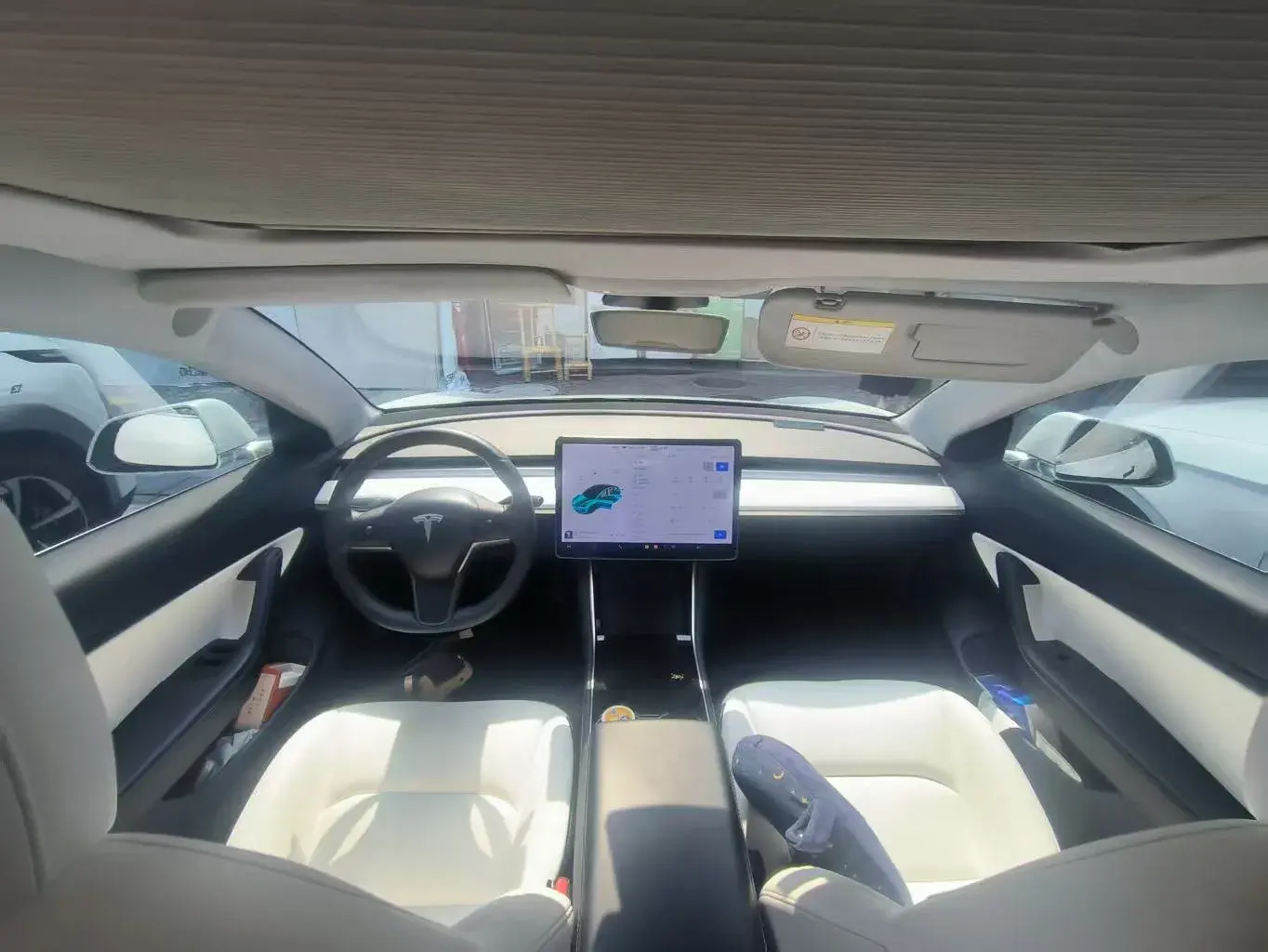 2019 TESLA MODEL thumbnail 4