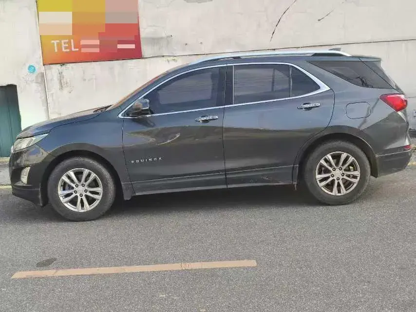 2018 CHEVROLET EQUINOX thumbnail 2