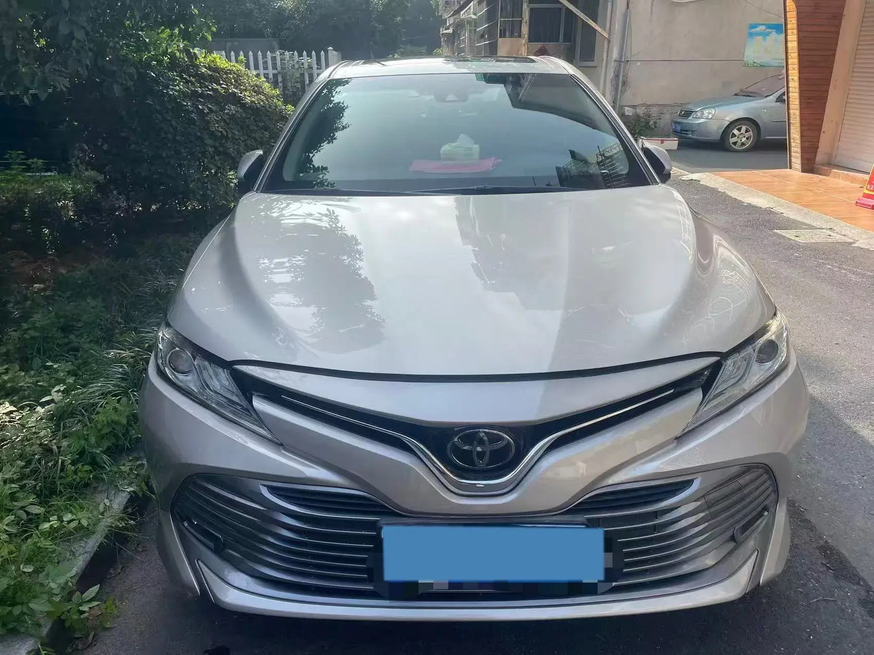 2019 TOYOTA CAMRY thumbnail 2