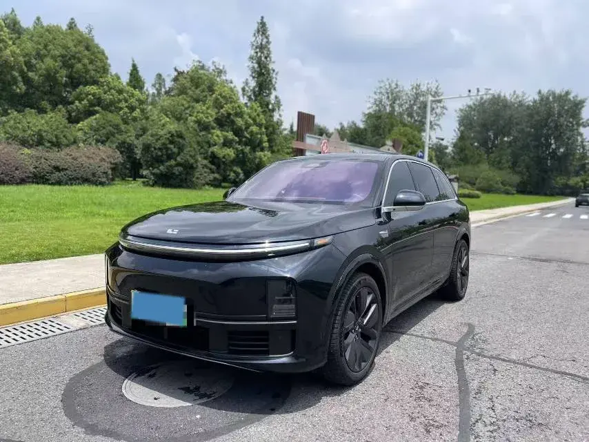2024 LI L7 view 1