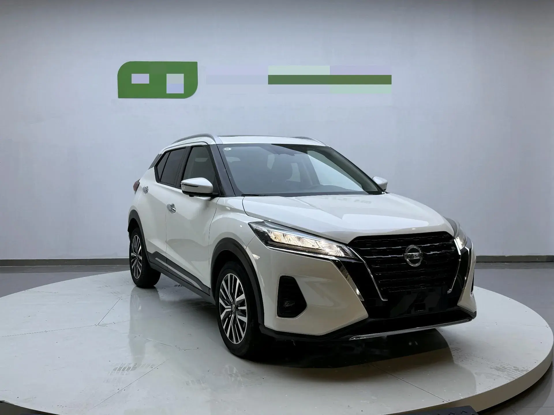 2022 NISSAN KICKS thumbnail 3