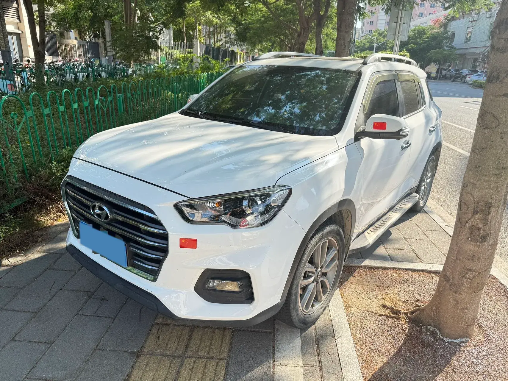 2019 HYUNDAI IX35 view 1