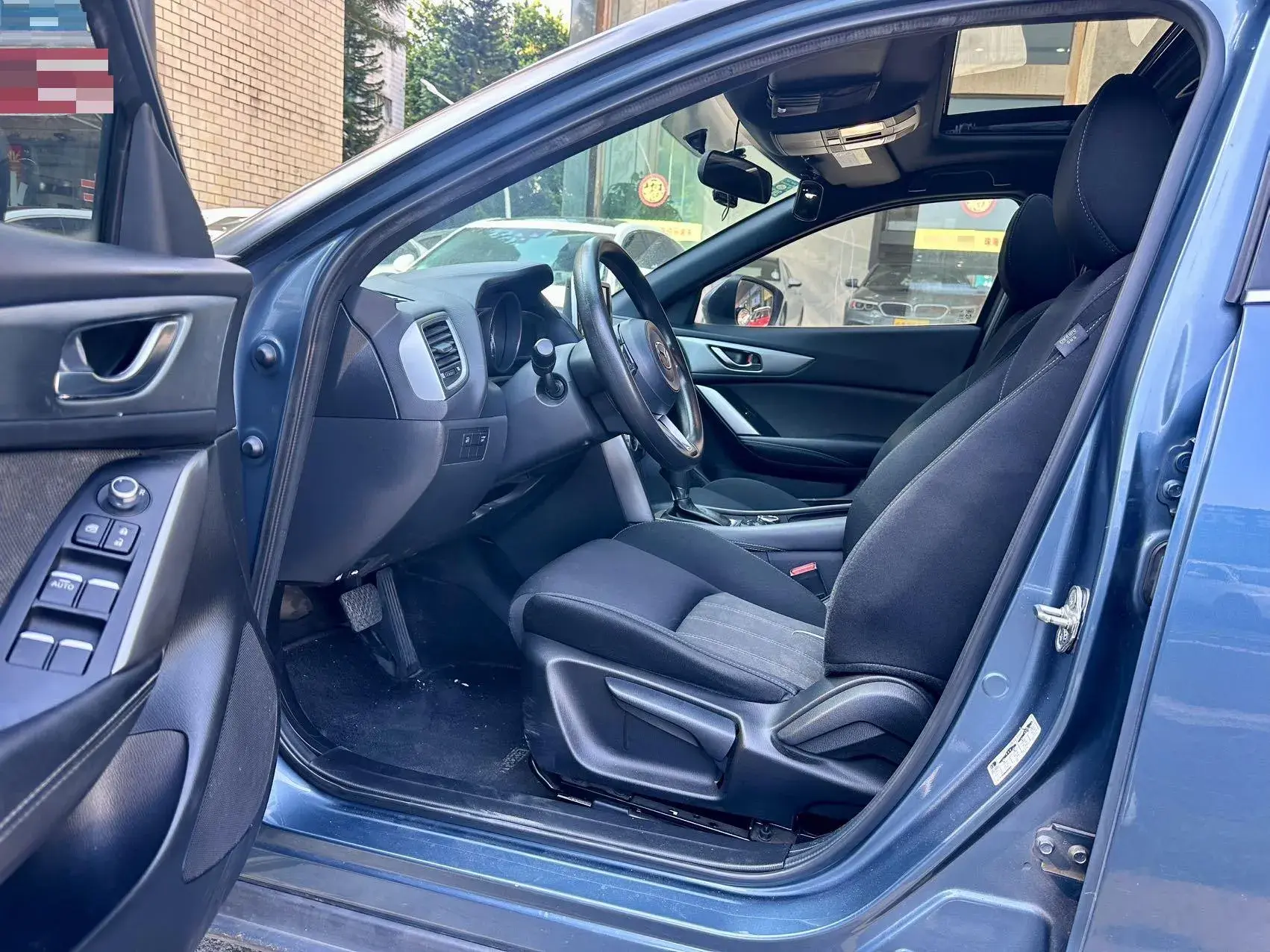 2018 MAZDA CX-4 thumbnail 4