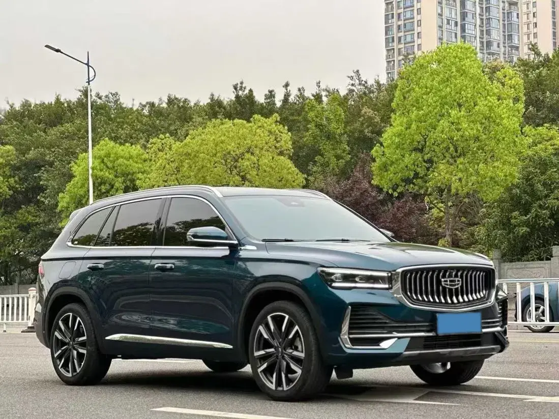 2023 GEELY MONJARO thumbnail 3
