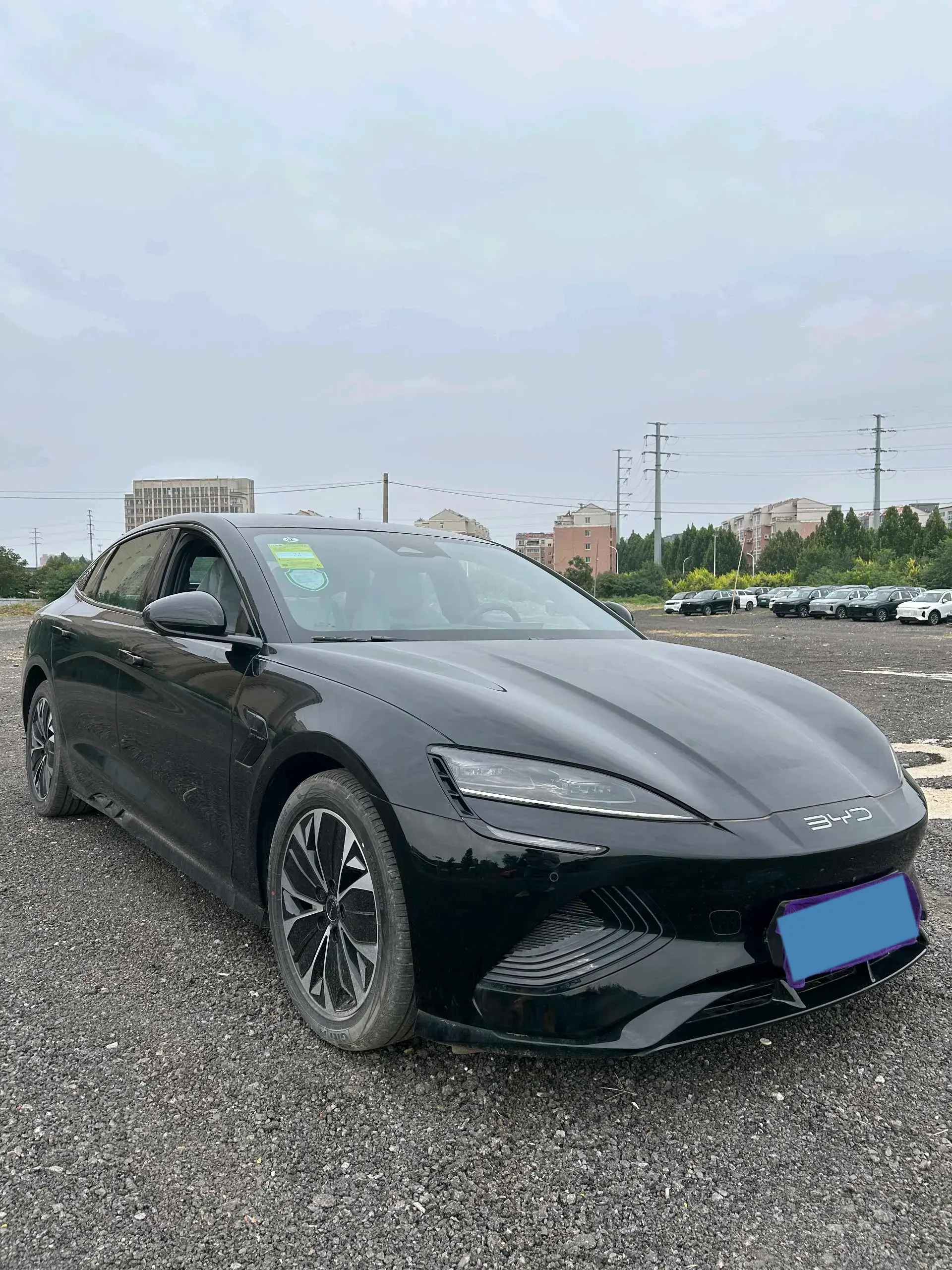 2022 BYD SEAL thumbnail 2