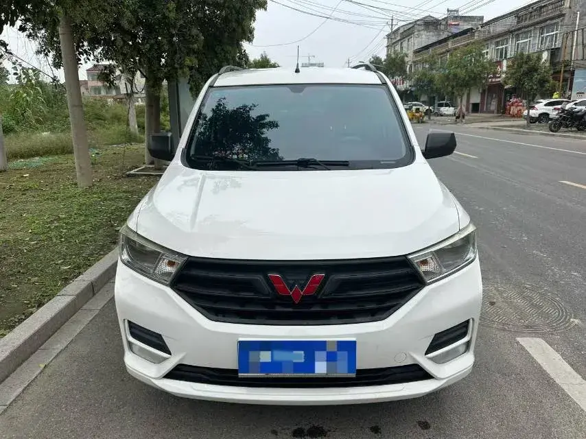 2019 WULING HONGGUANG thumbnail 3