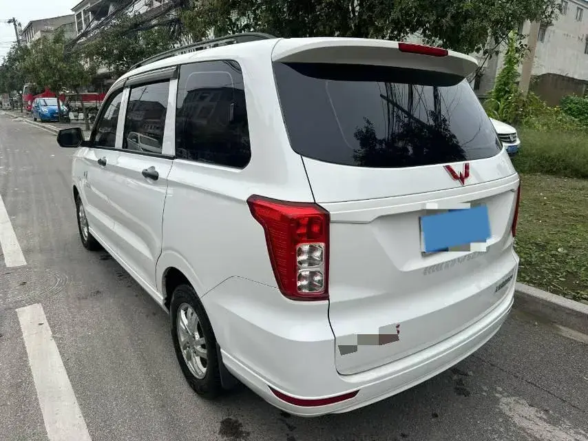 2019 WULING HONGGUANG thumbnail 2