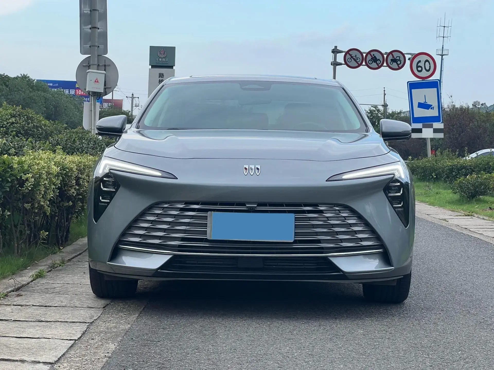 2023 BUICK LARCOSSE thumbnail 2