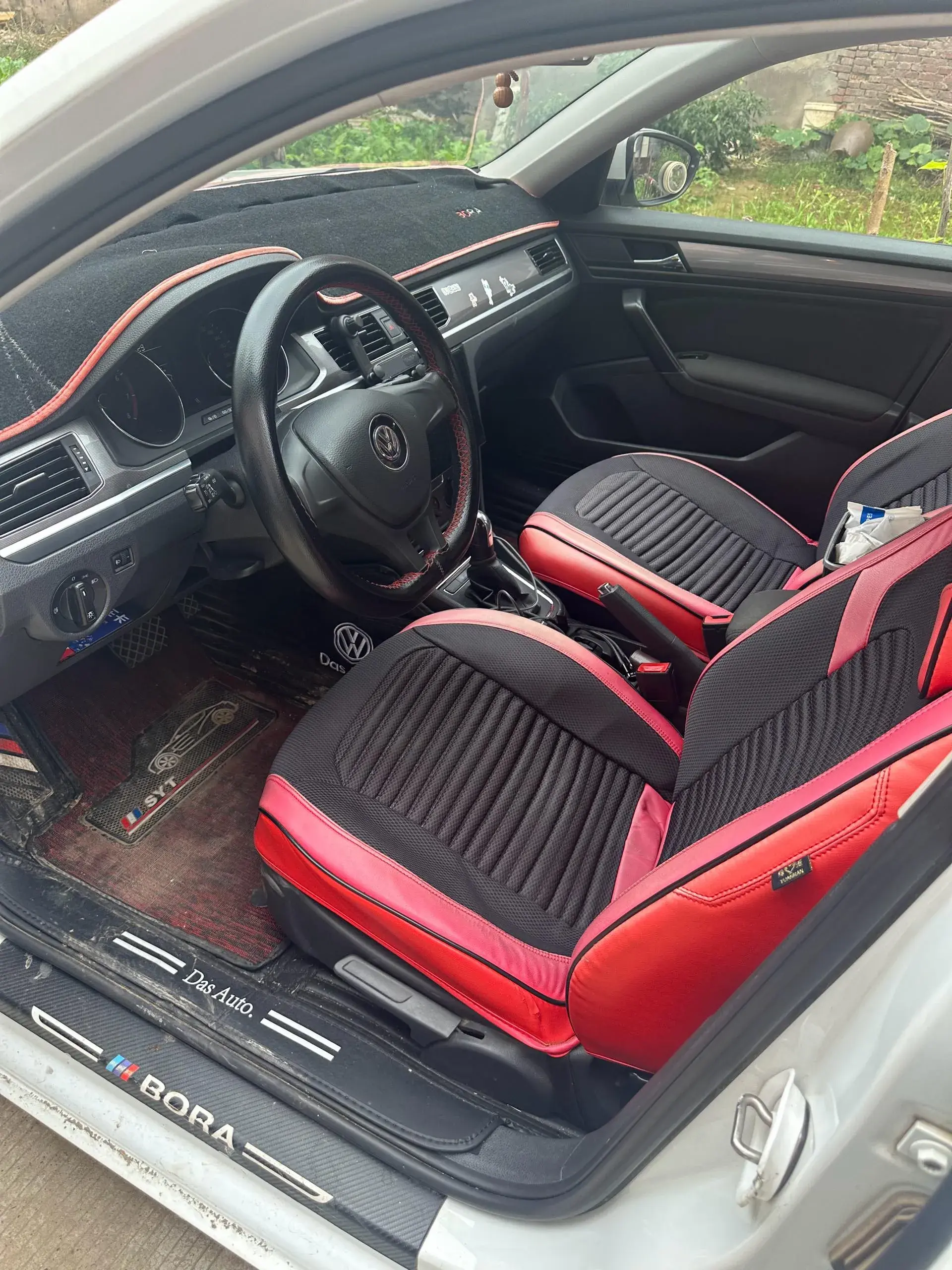 2019 VOLKSWAGEN BORA thumbnail 2