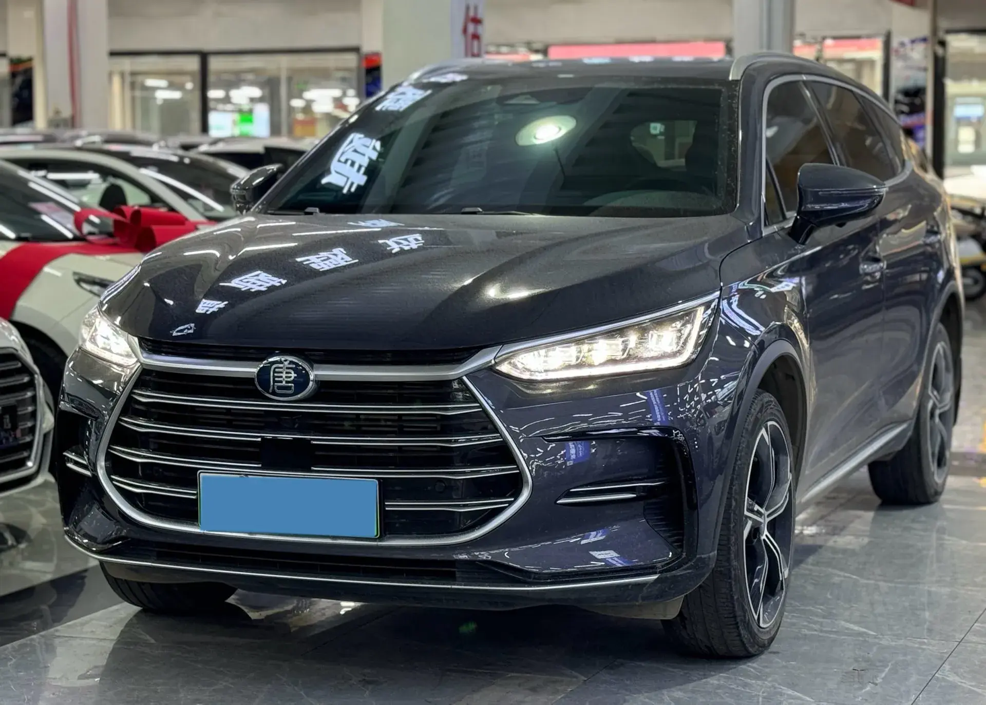 2021 BYD TANG view 1