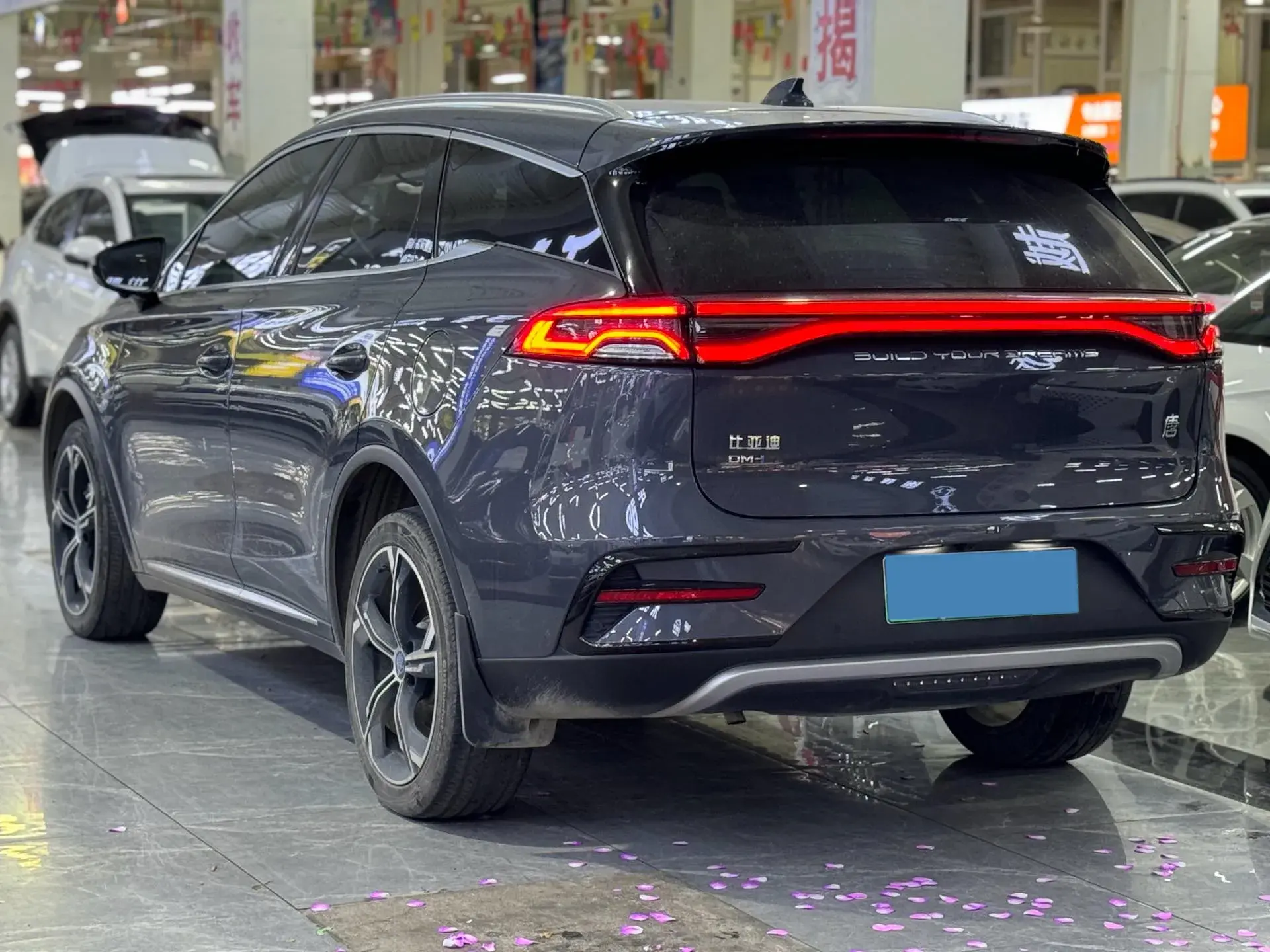 2021 BYD TANG thumbnail 3