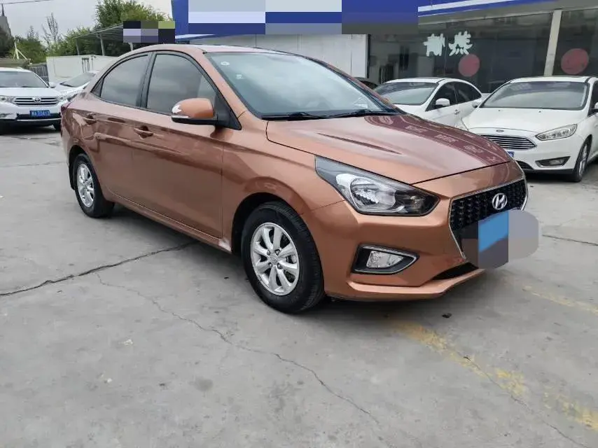 2017 HYUNDAI REINA thumbnail 3