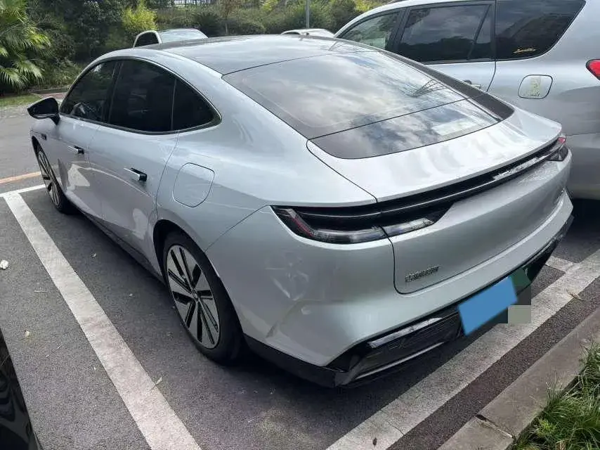 2024 GEELY GALAXY thumbnail 2