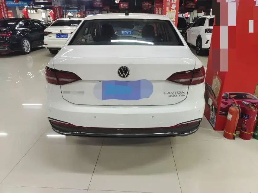 2023 VOLKSWAGEN LAVIDA thumbnail 3