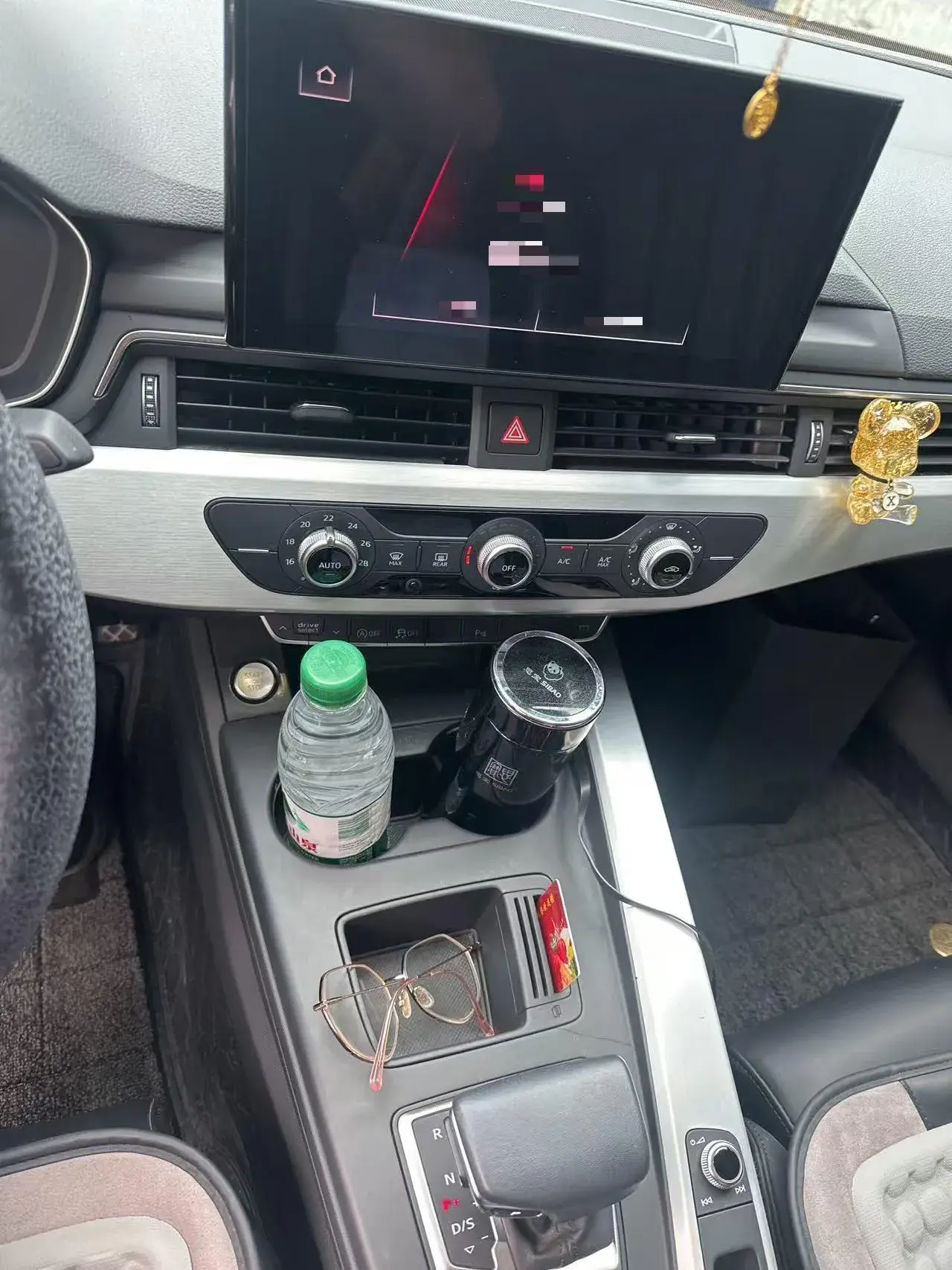 2023 AUDI A4L thumbnail 4