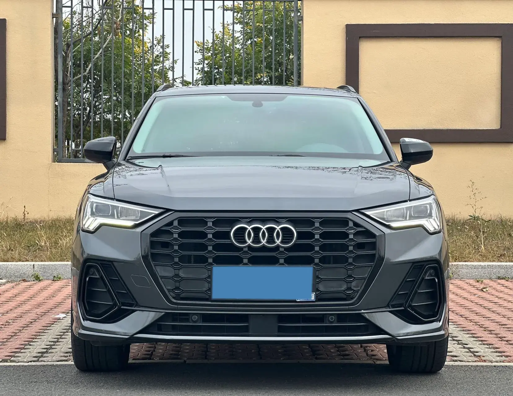 2021 AUDI Q3 thumbnail 2