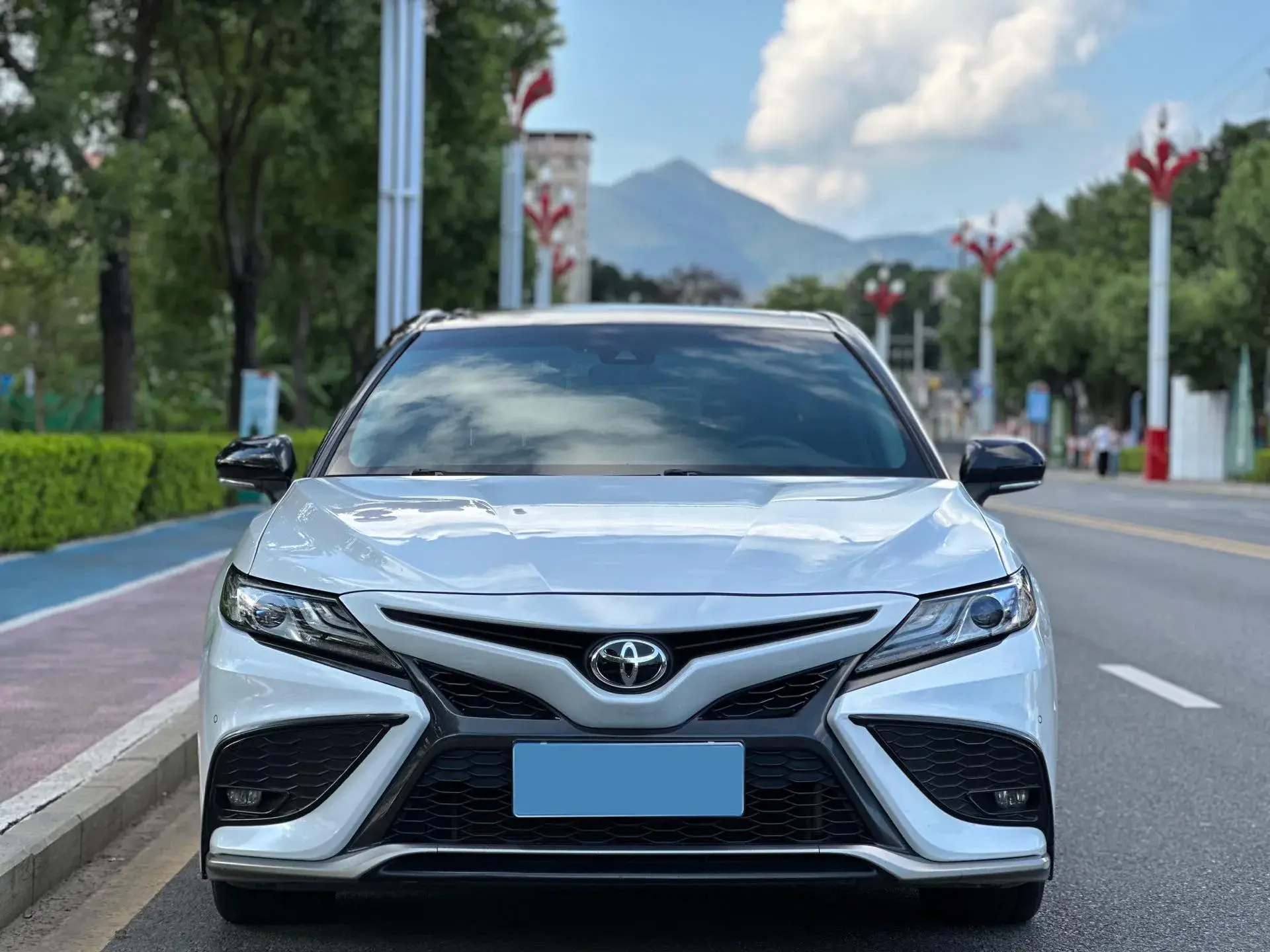 2021 TOYOTA CAMRY thumbnail 2