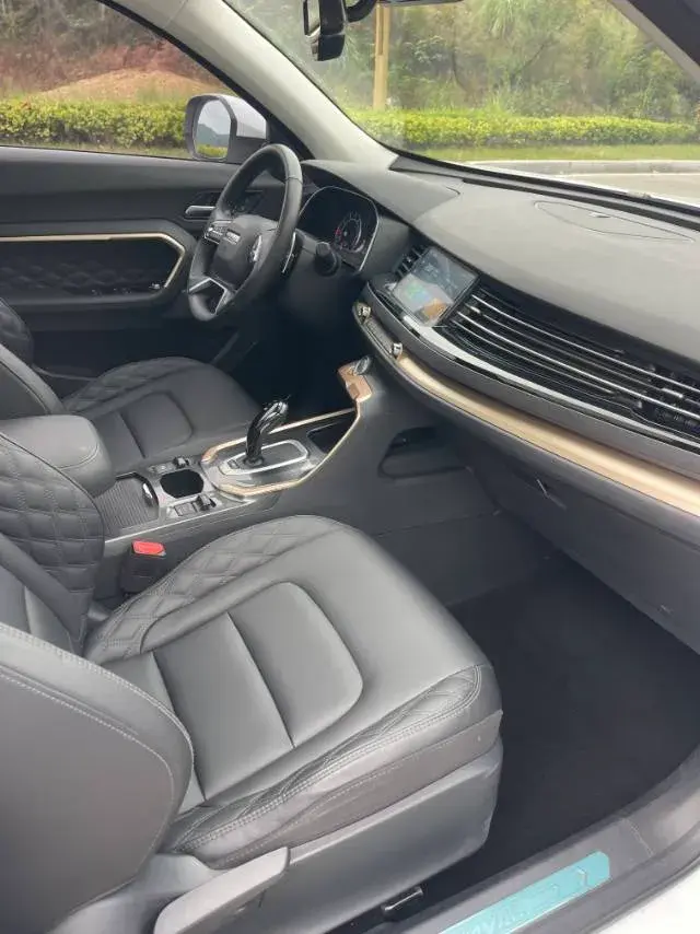 2021 HAVAL H6 thumbnail 4