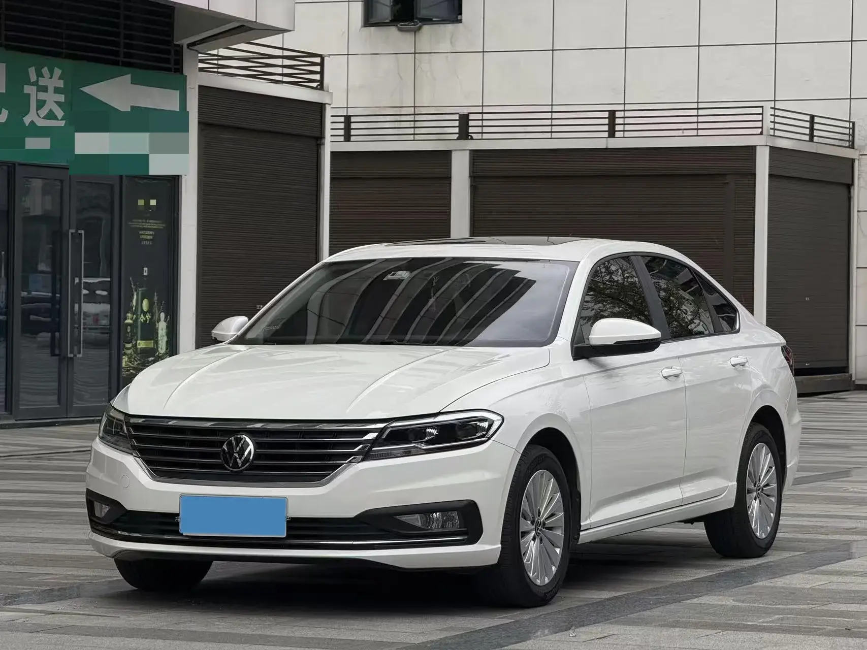 2021 VOLKSWAGEN LAVIDA view 1