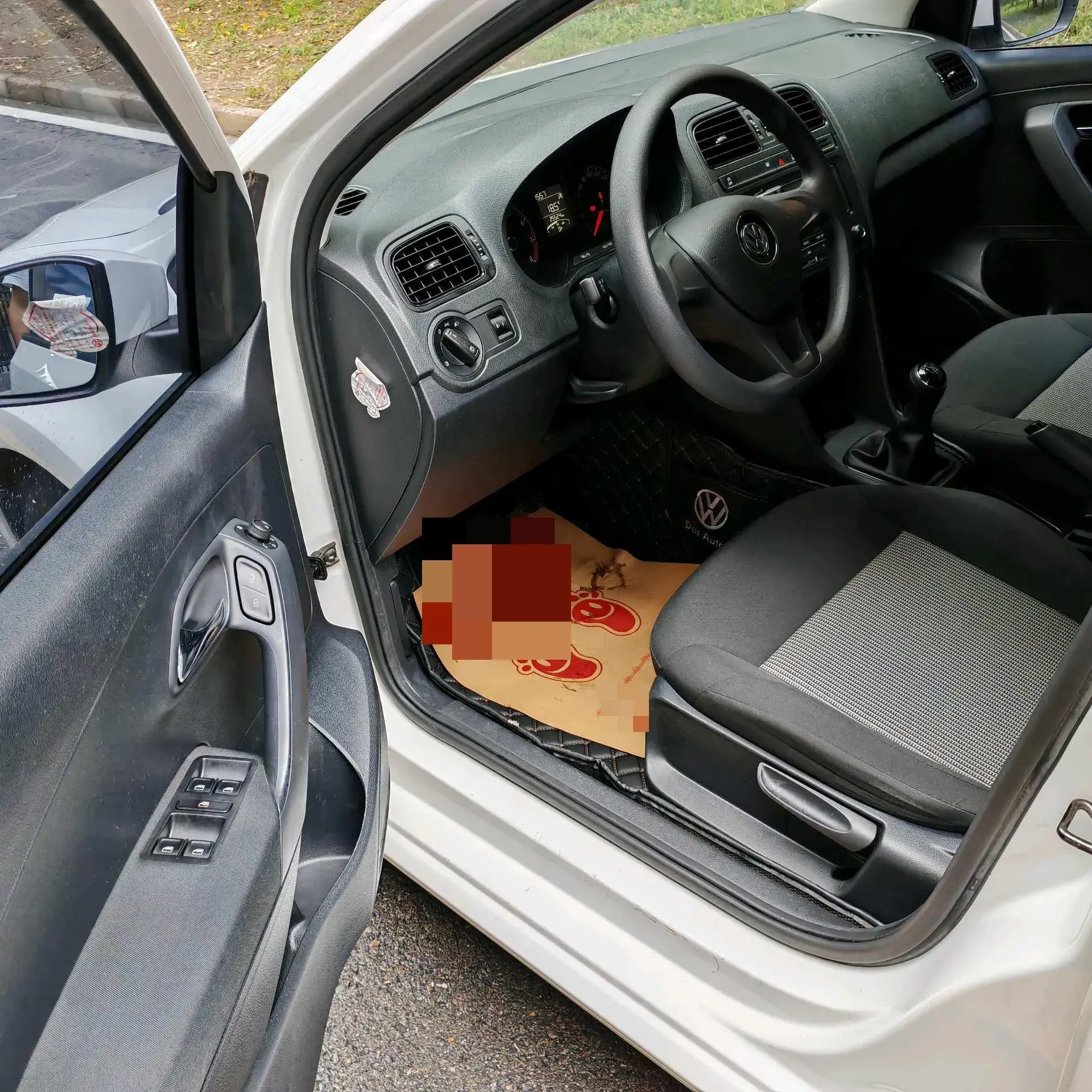 2018 VOLKSWAGEN POLO thumbnail 4