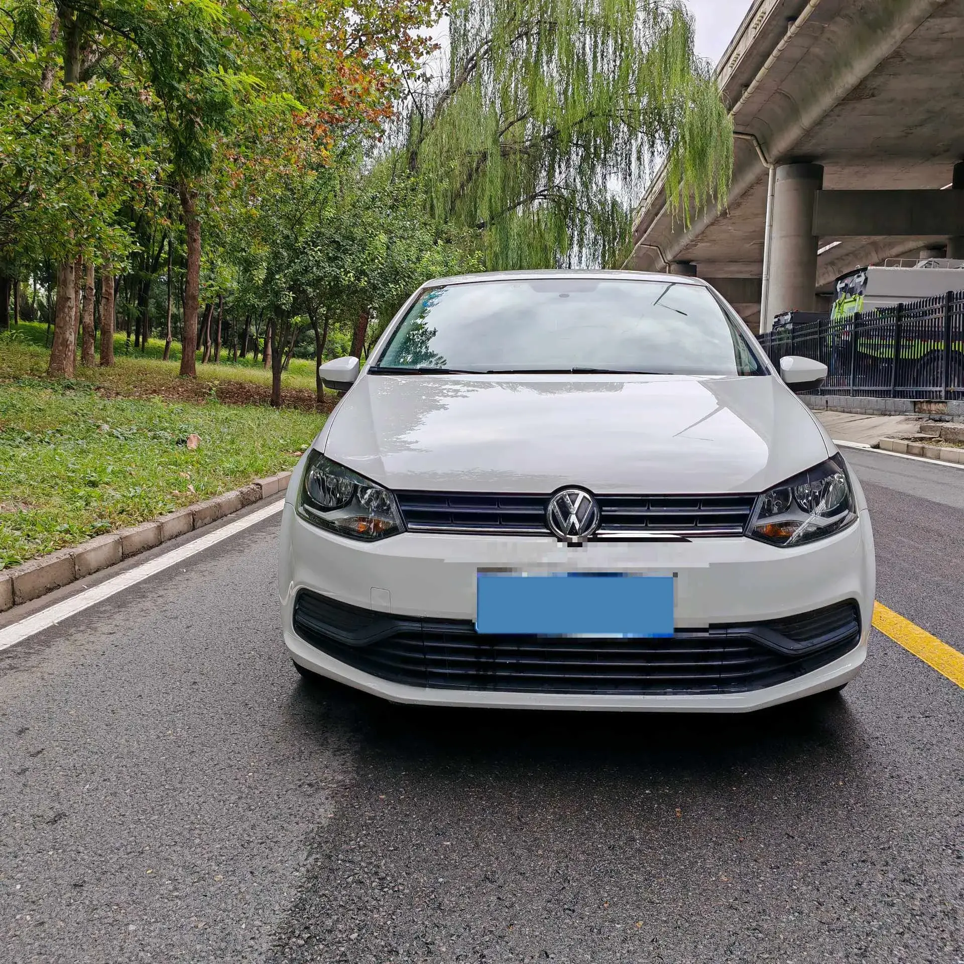 2018 VOLKSWAGEN POLO thumbnail 2