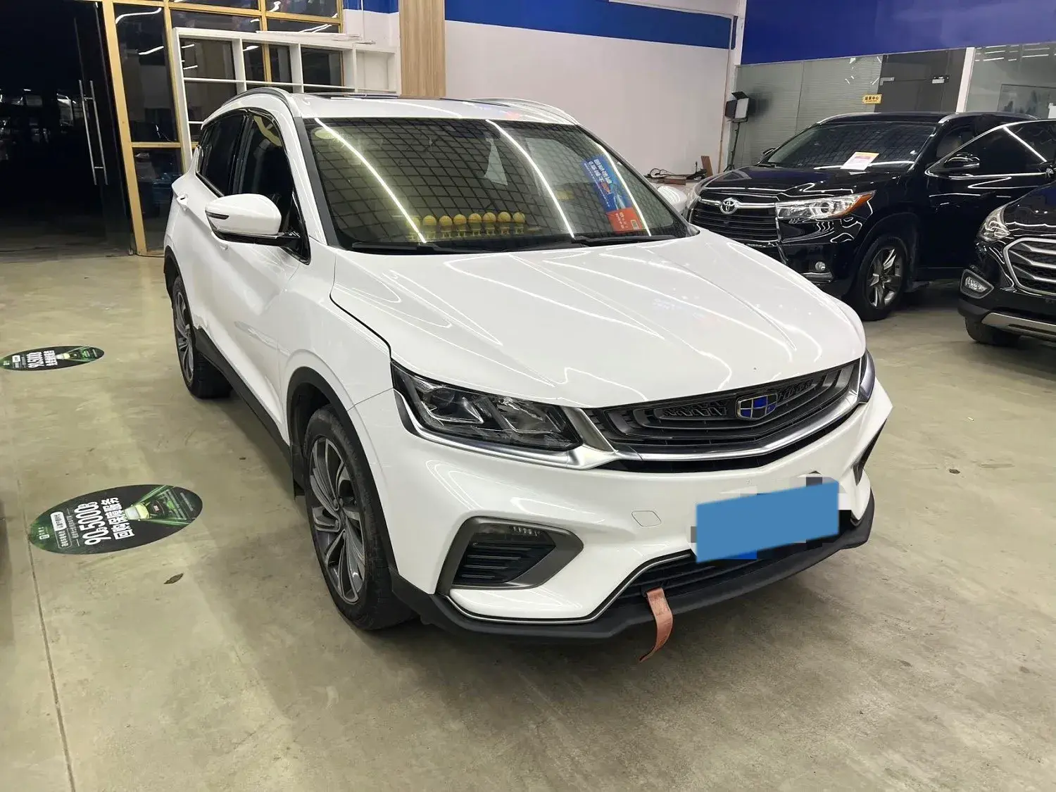 2019 GEELY COOLRAY thumbnail 3