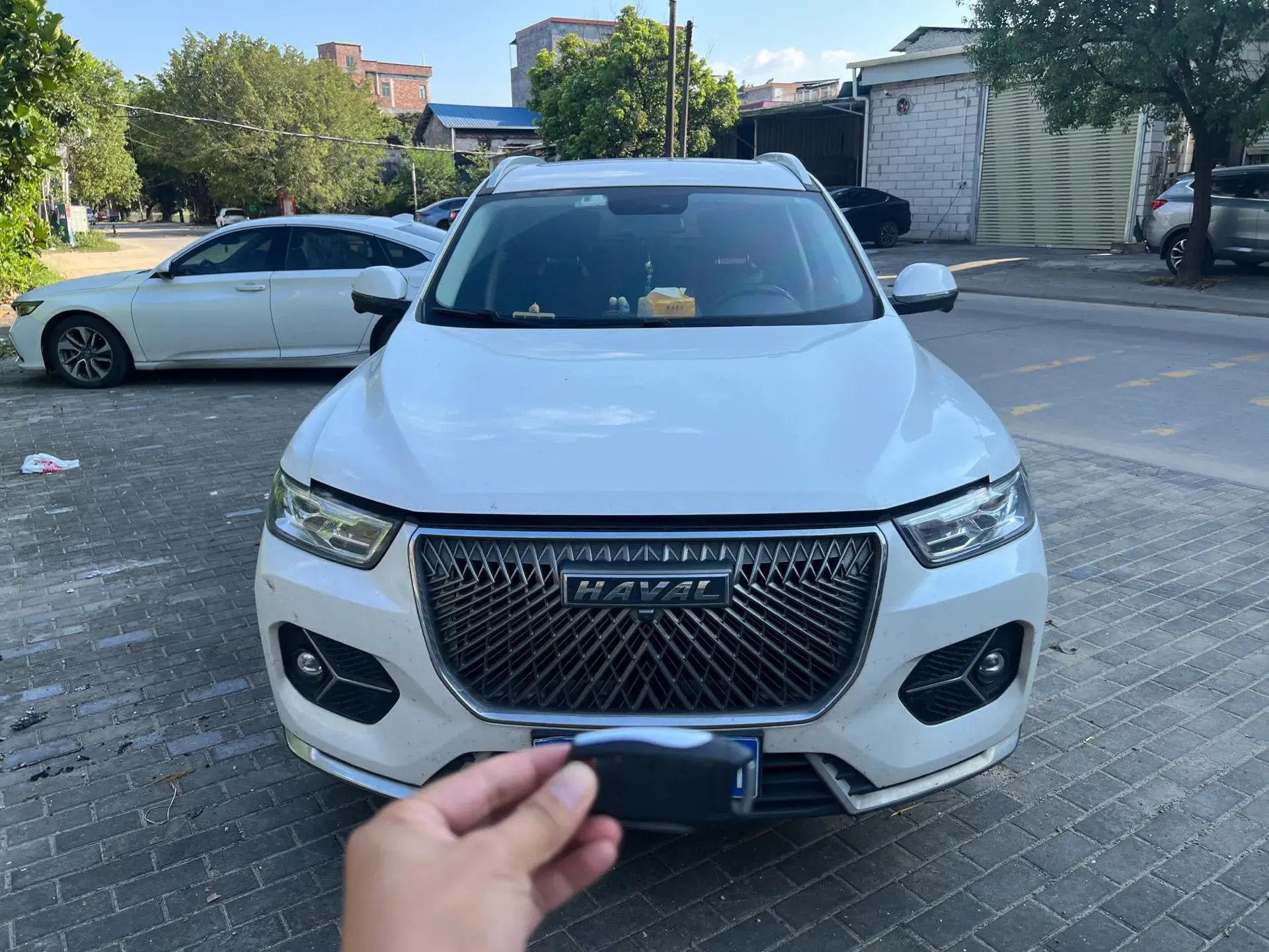 2021 HAVAL H6 thumbnail 2