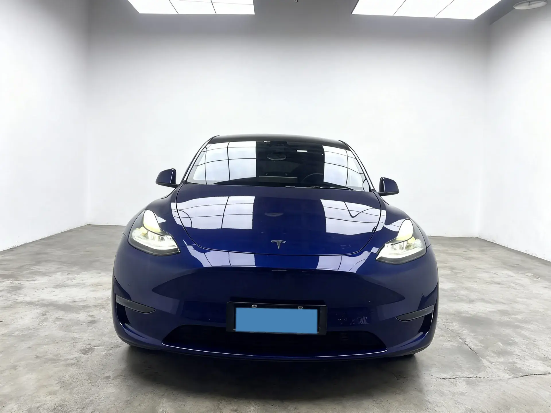 2021 TESLA MODEL thumbnail 2