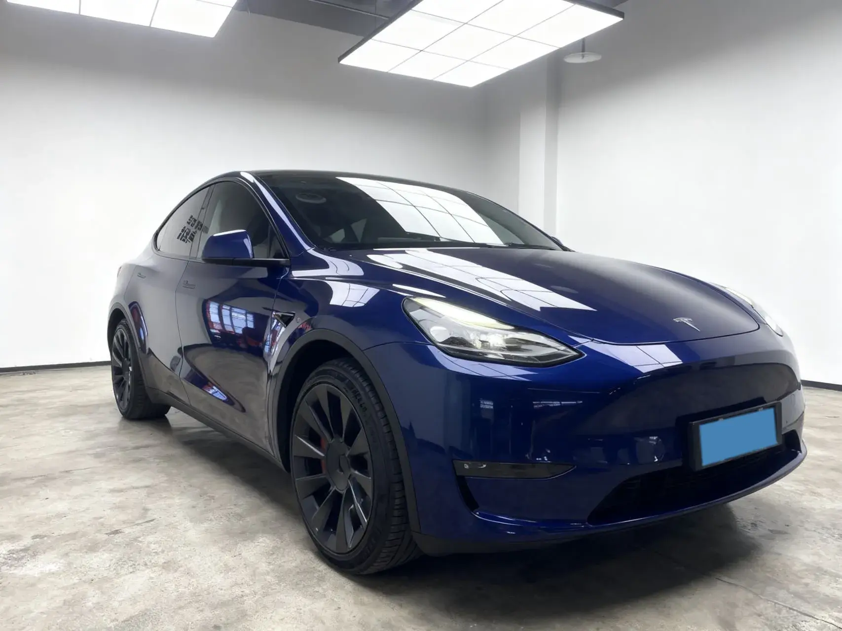 2021 TESLA MODEL thumbnail 3