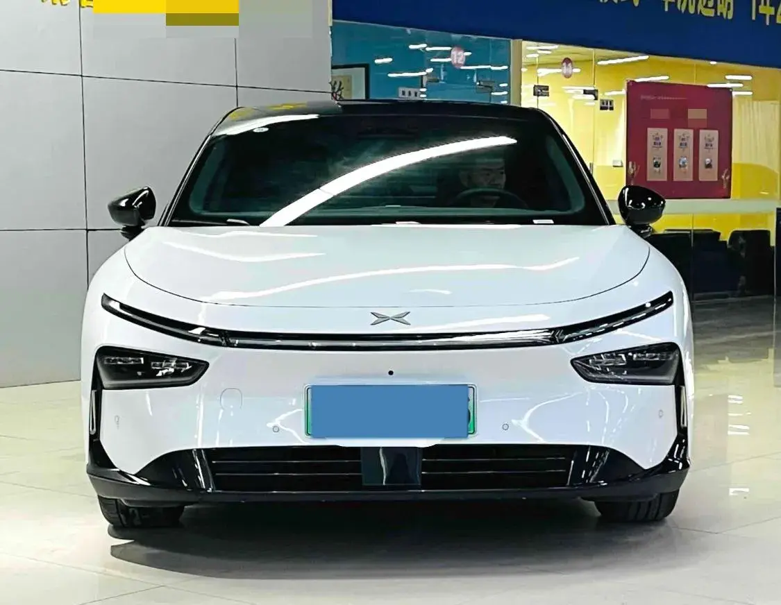 2024 XPENG P7+ thumbnail 2