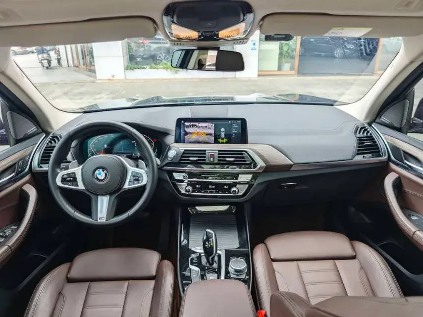 2021 BMW X3 thumbnail 3