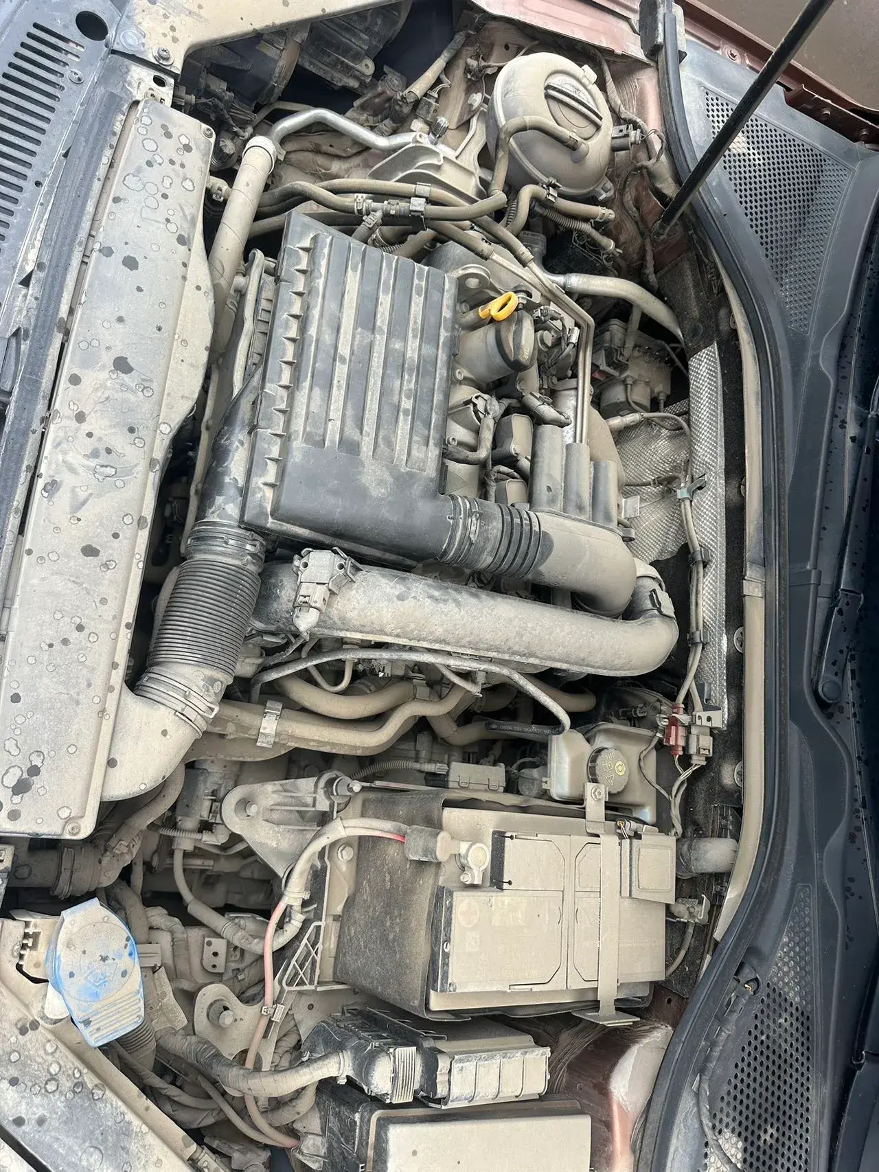 2018 VOLKSWAGEN LAMANDO thumbnail 3